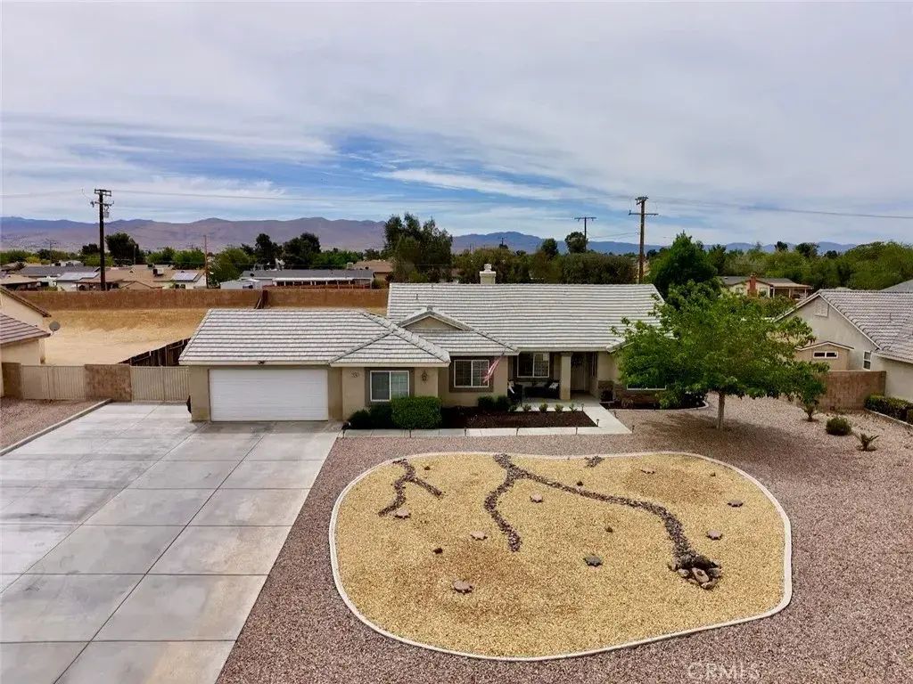 21243 Nisqually, Apple Valley