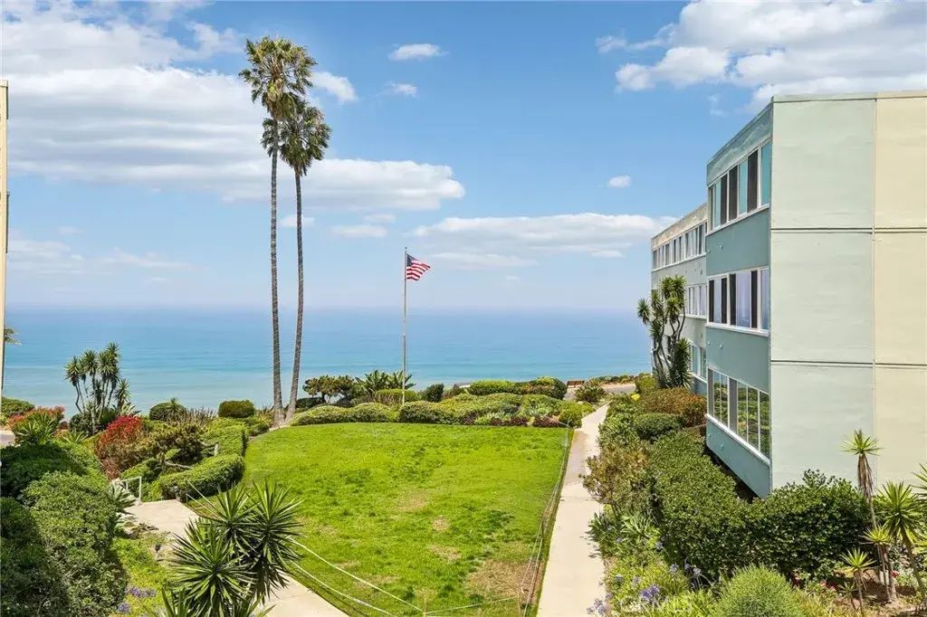 645 Paseo De La Playa 201, Redondo Beach