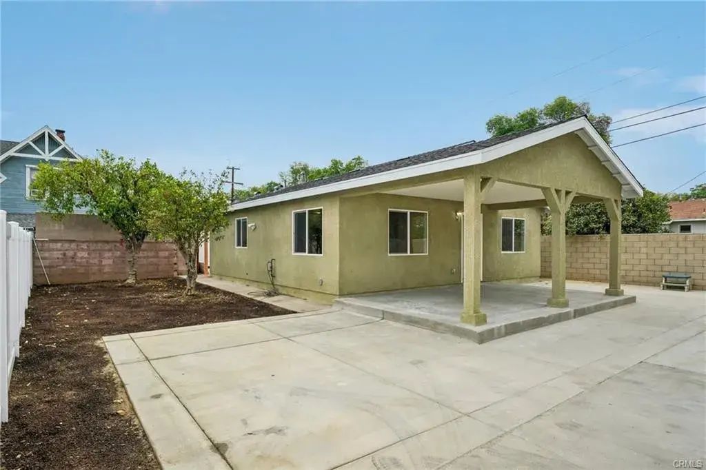 4664 Sierra, Riverside