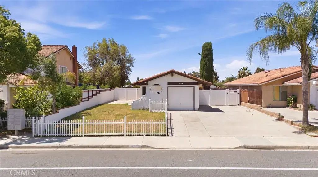23293 Bay, Moreno Valley