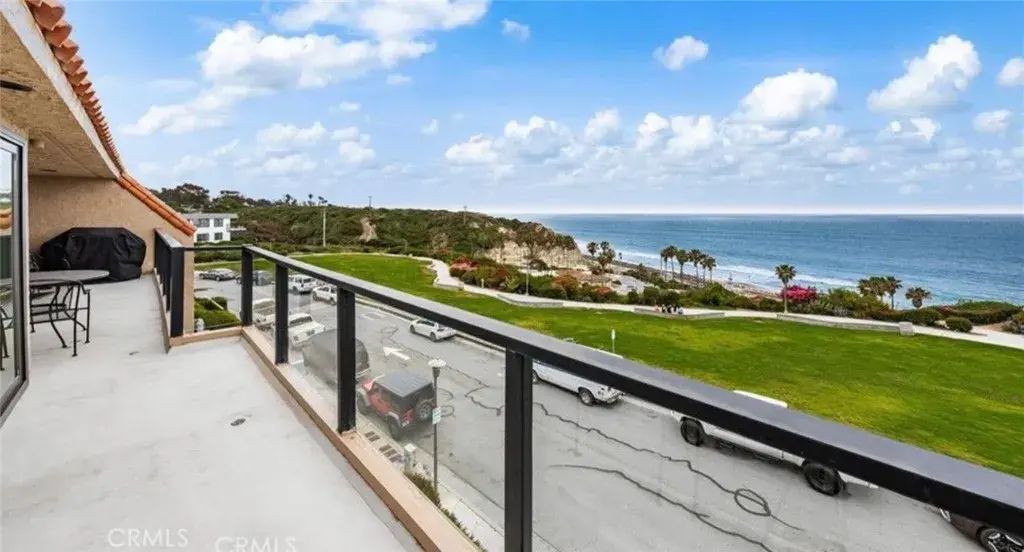 250 Avenida Lobeiro C, San Clemente