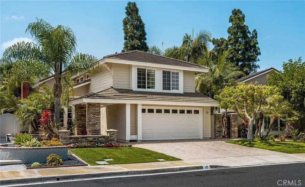 10 Whistling Isle, Irvine