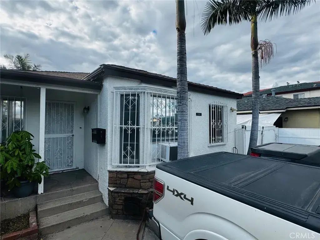 737 Brady, East Los Angeles