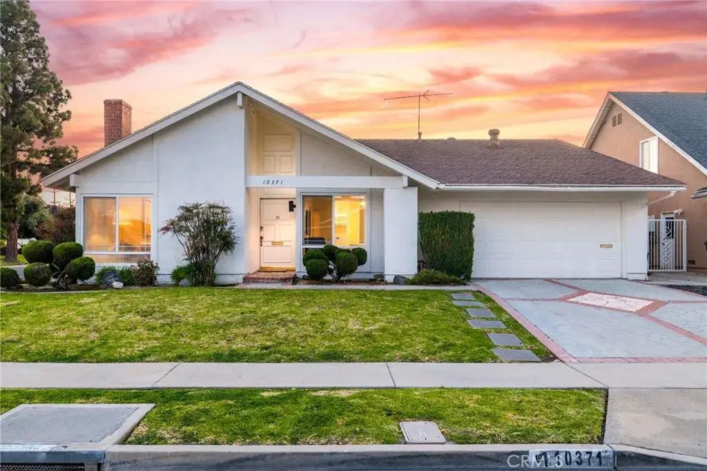 10371 Humbolt Street, Los Alamitos