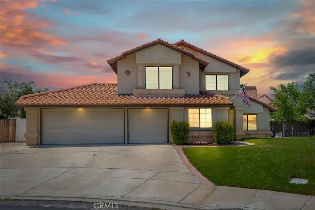 12532 Ironstone, Victorville