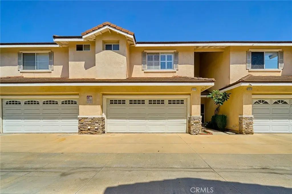 9008 Primavera Lane, Cypress