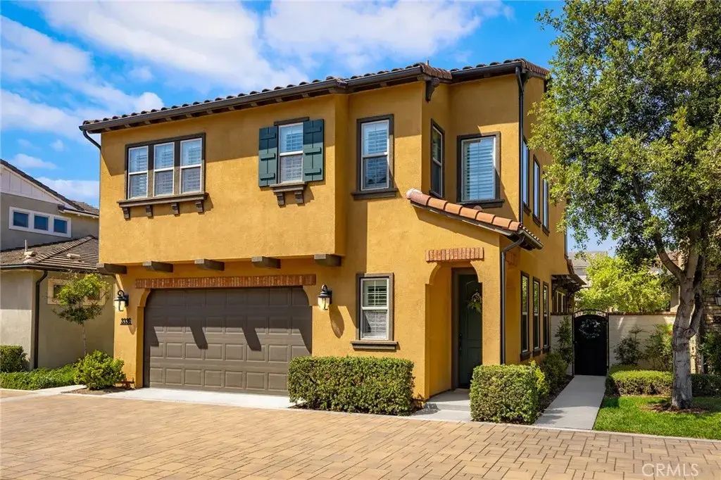 3336 Adelante, Brea