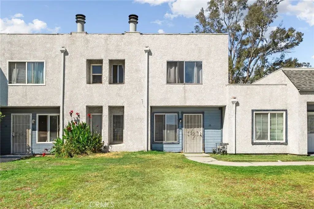 1520 Coulston Street 11, San Bernardino