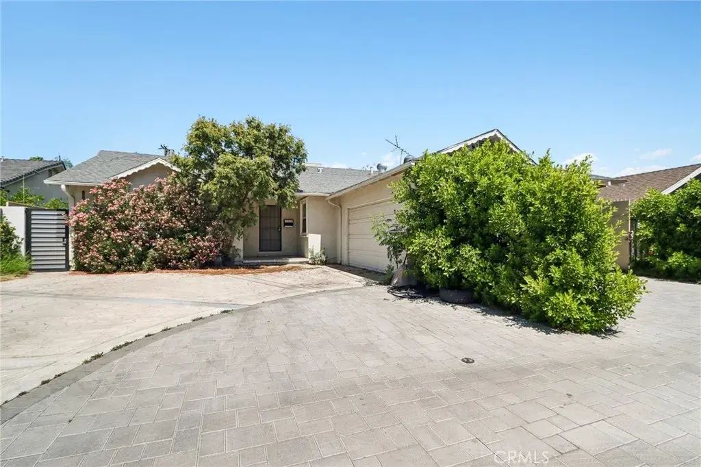 14657 Novice Street, Panorama City