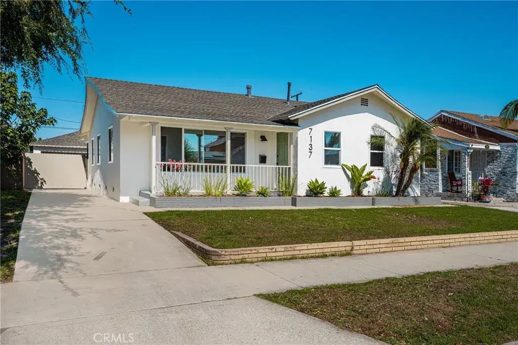 7137 Olive Ave, Long Beach