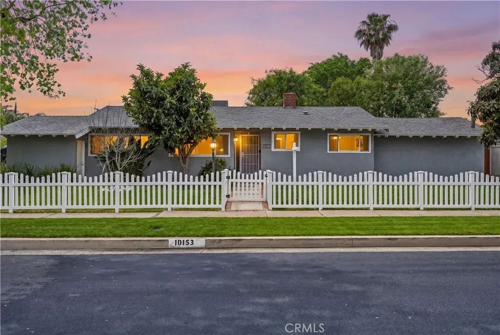 10153 Debra Avenue, North Hills
