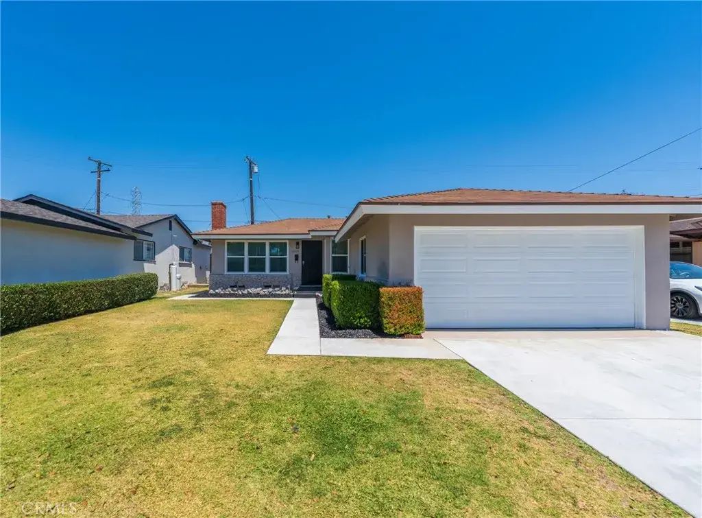 16220 Mckinley, Carson