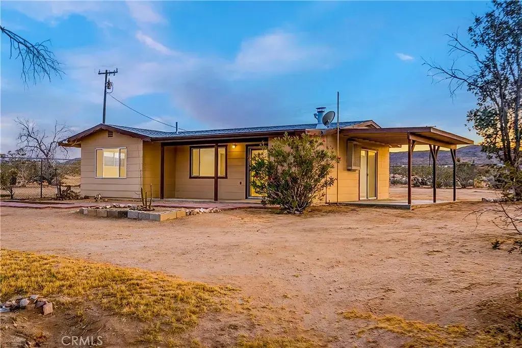56674 Cone Boulevard, Landers