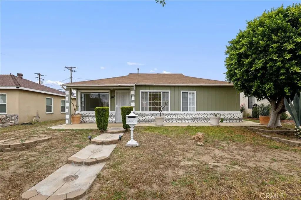 11219 Foster Road, Norwalk