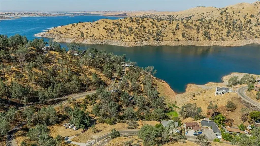 27757 Sky Harbour, Friant