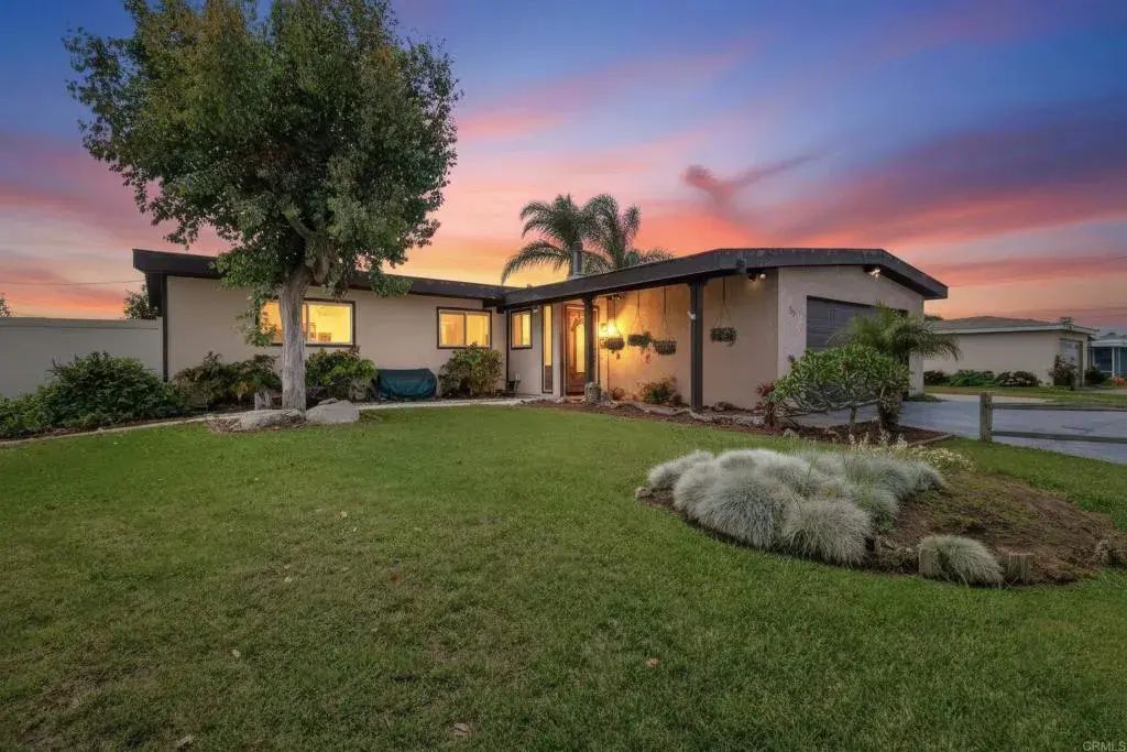 737 Hemlock Avenue, Imperial Beach
