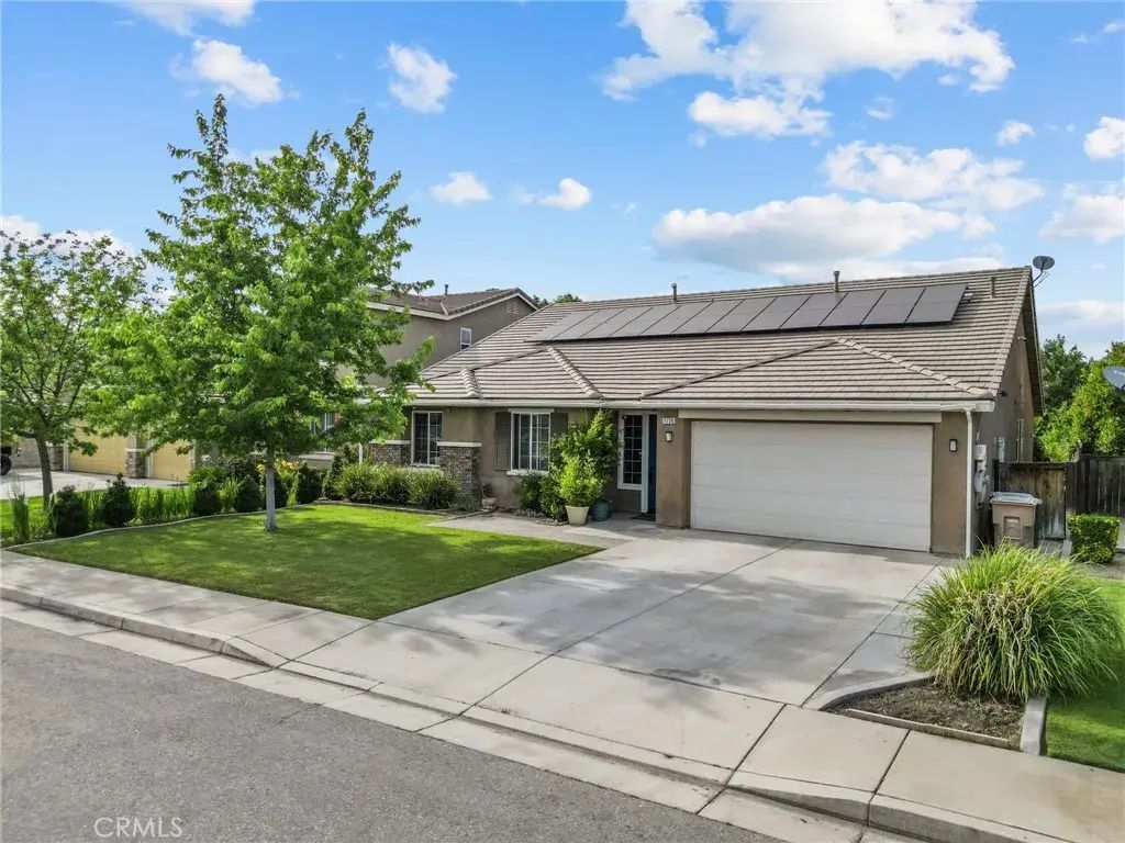 11726 Christmas Rose, Bakersfield