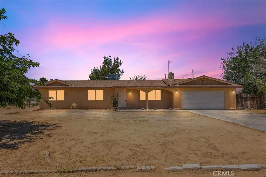 13372 Tutelo, Apple Valley