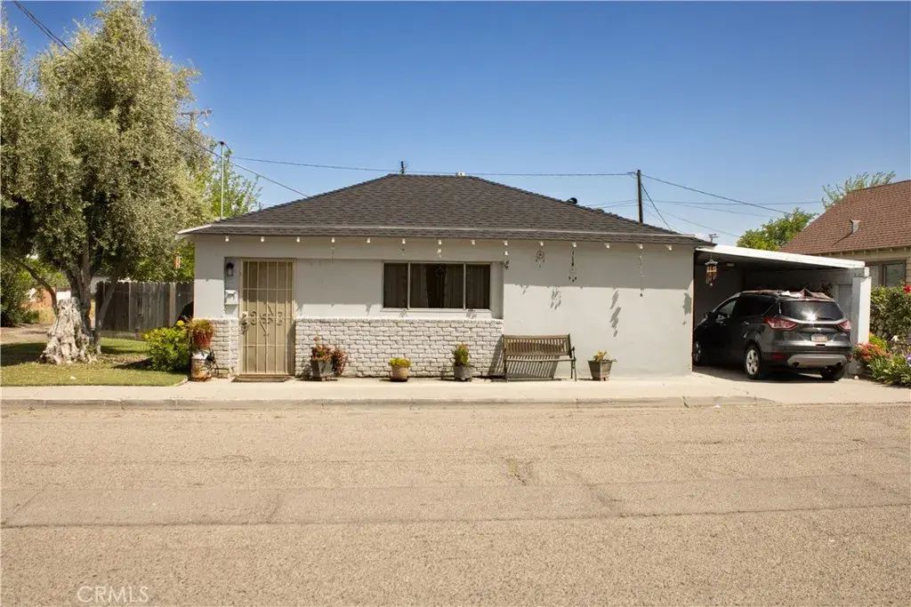 1718 Oliver, Dos Palos