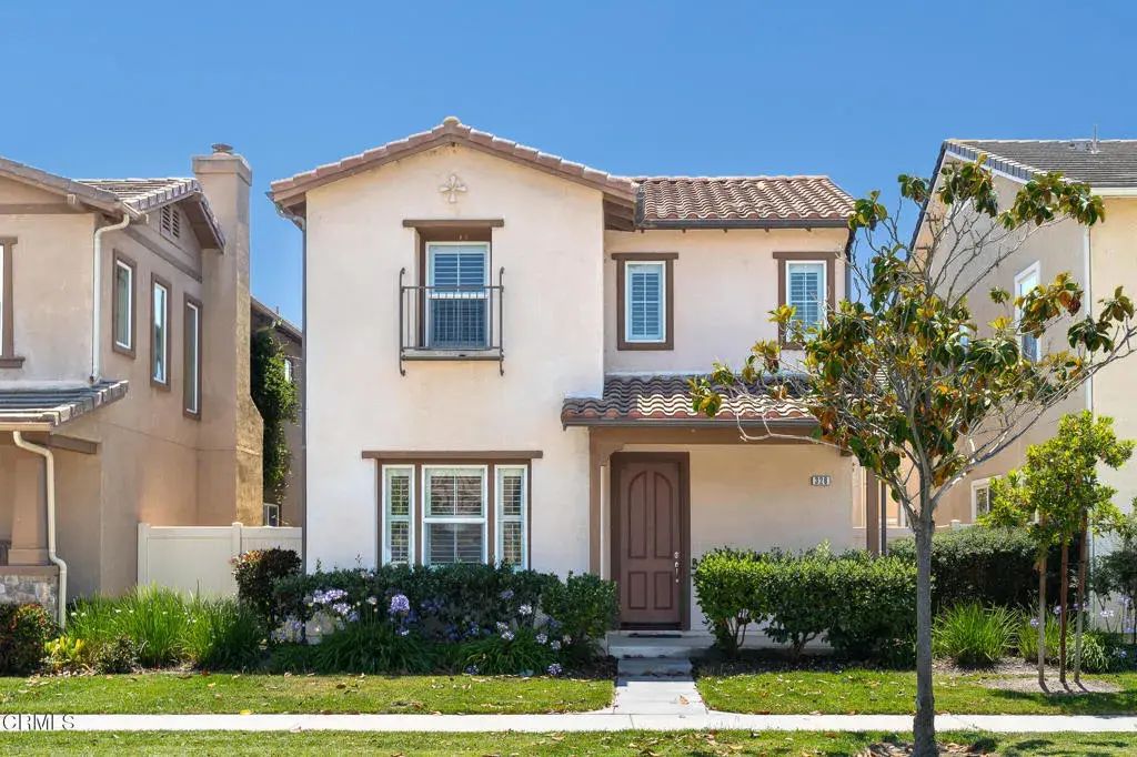 326 Lakeview Court, Oxnard
