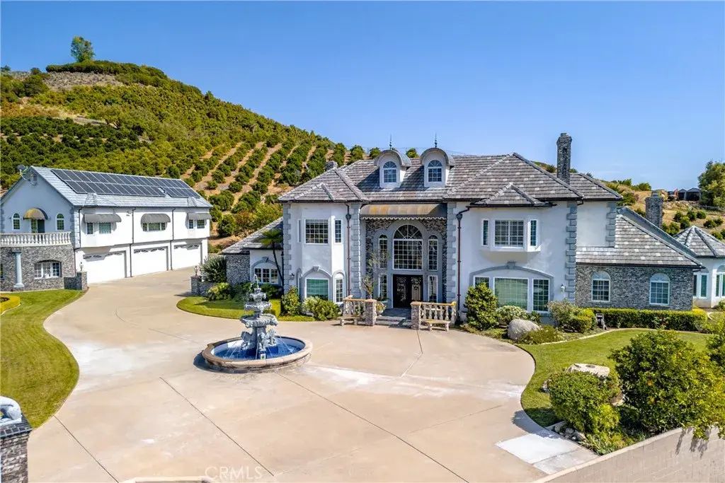 46856 El Prado, Temecula