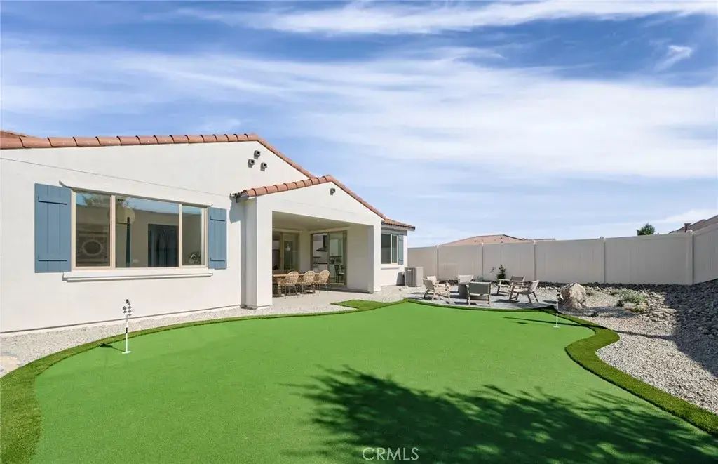25214 Banded Hills Drive, Menifee