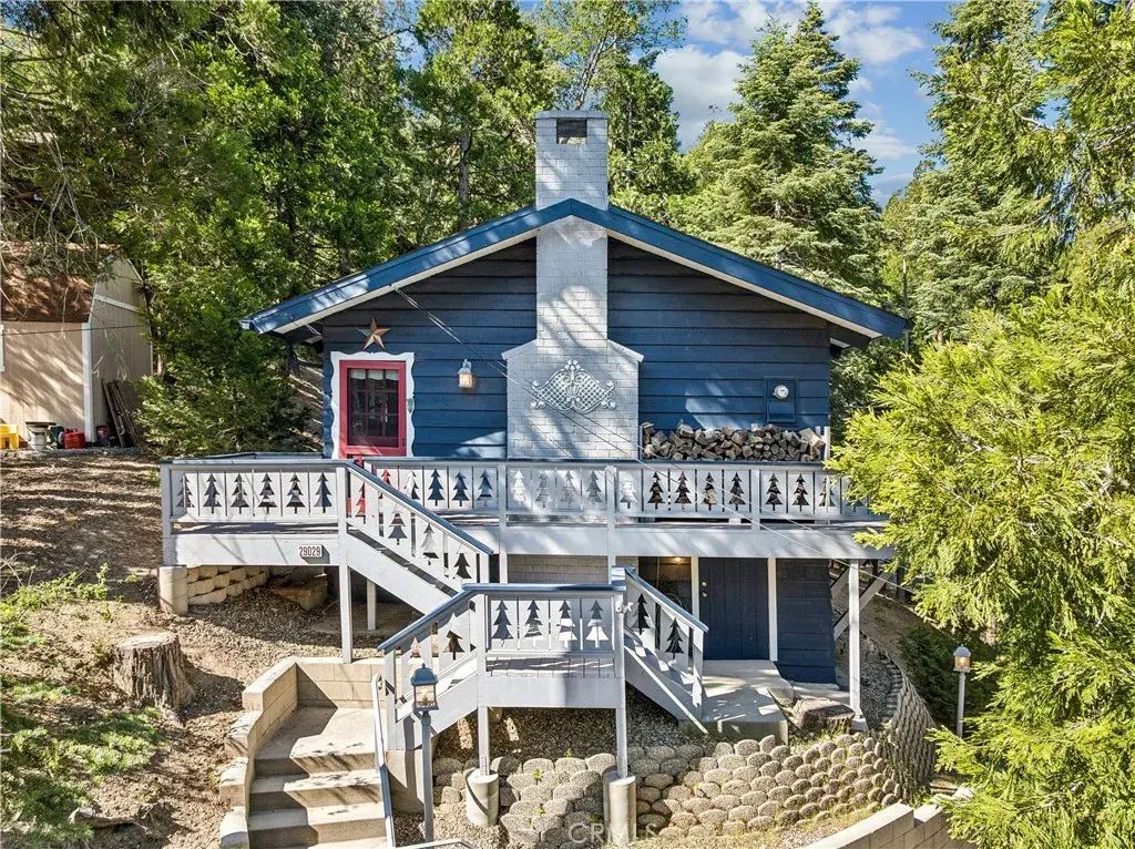 29029 Alder Terrace, Cedar Glen