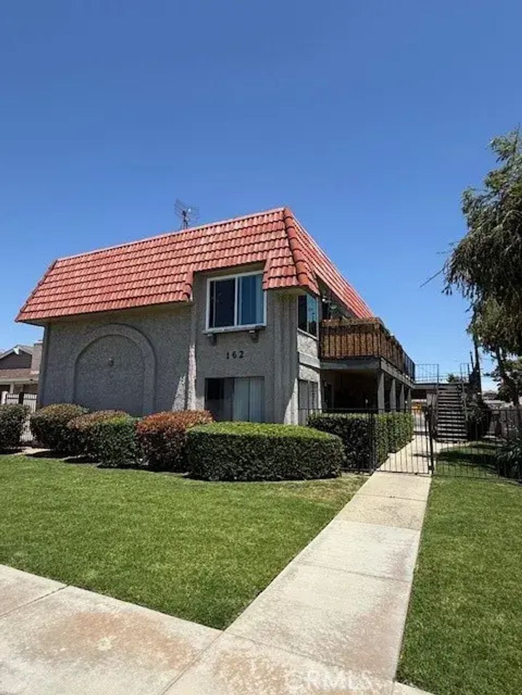 162 Linda, Upland