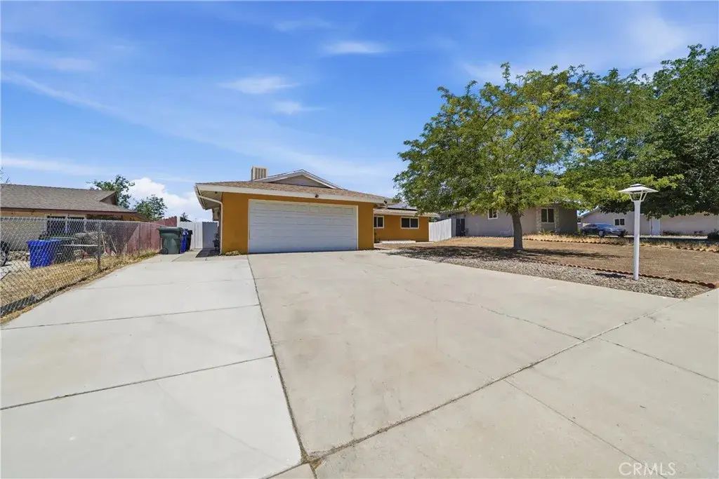 15988 Arroyo Drive, Victorville