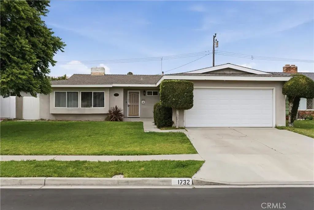1732 Missouri, Costa Mesa