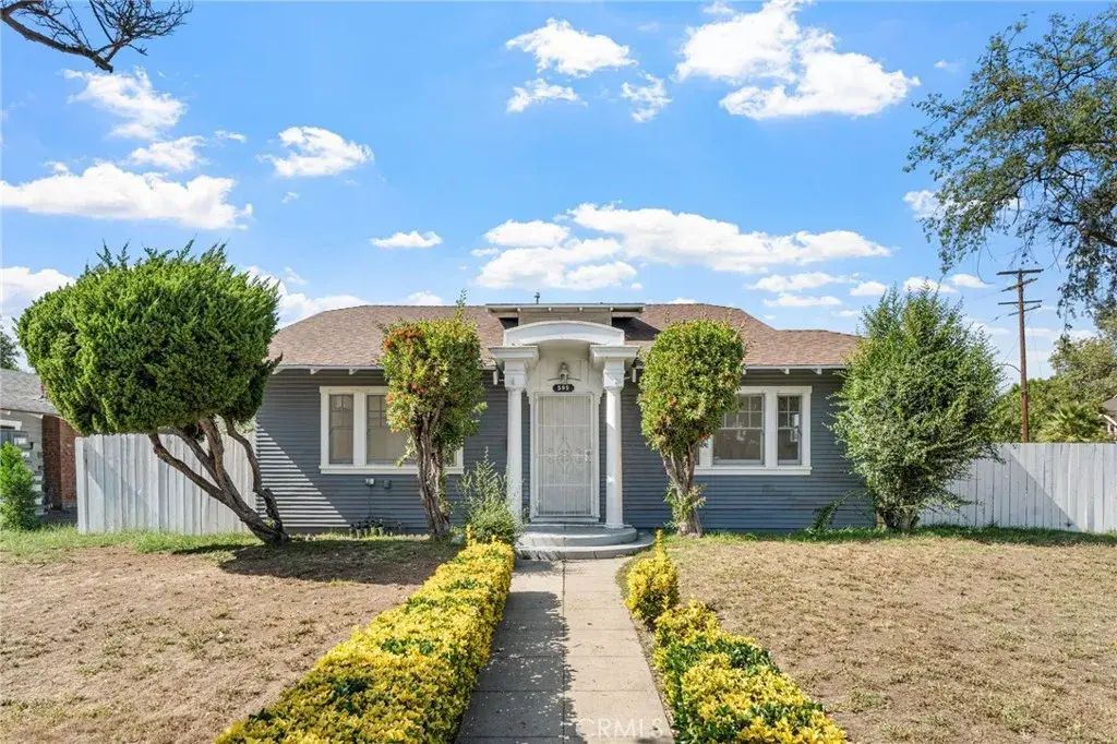 595 E Alvarado, Pomona