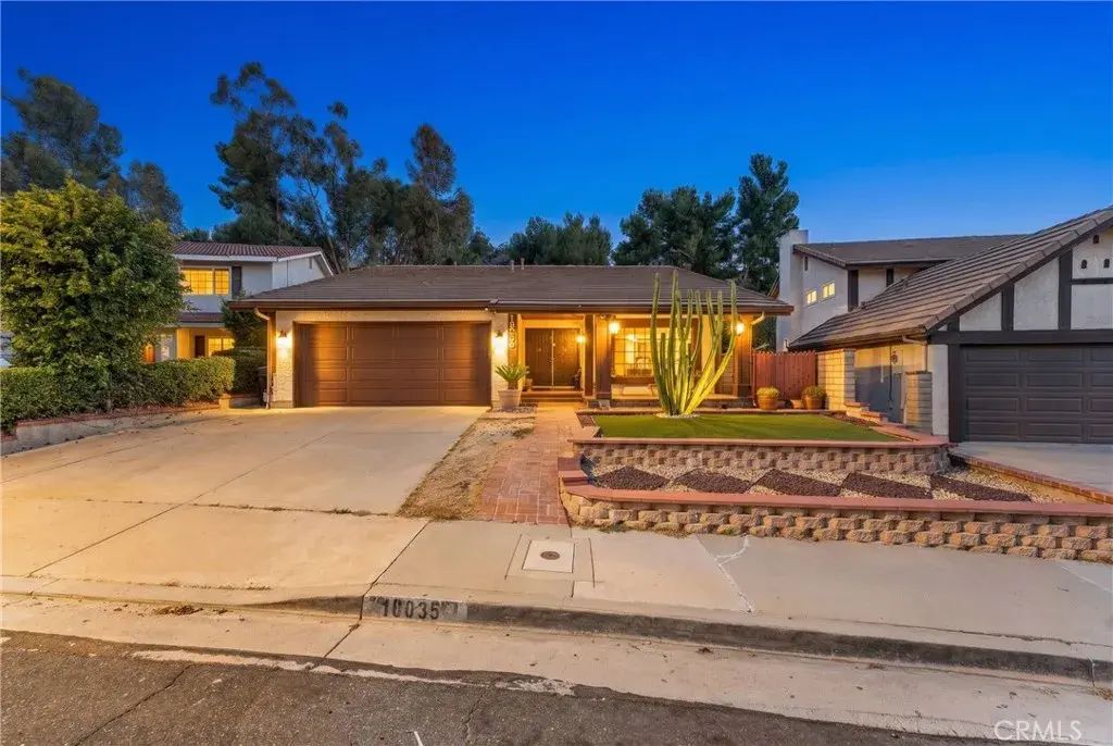 16035 Circle Diamond Road, Sylmar