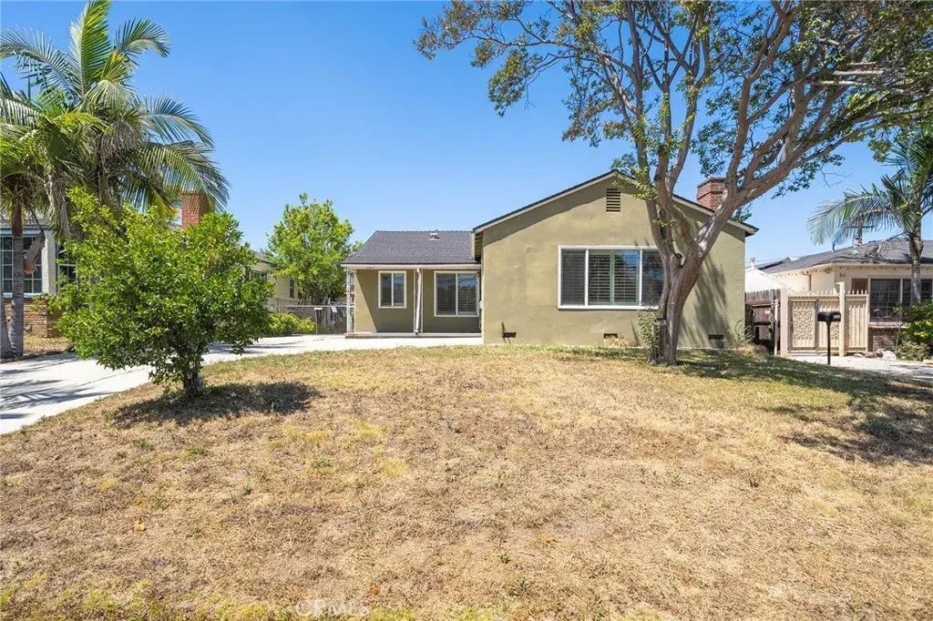 305 E Hellman Avenue, Alhambra