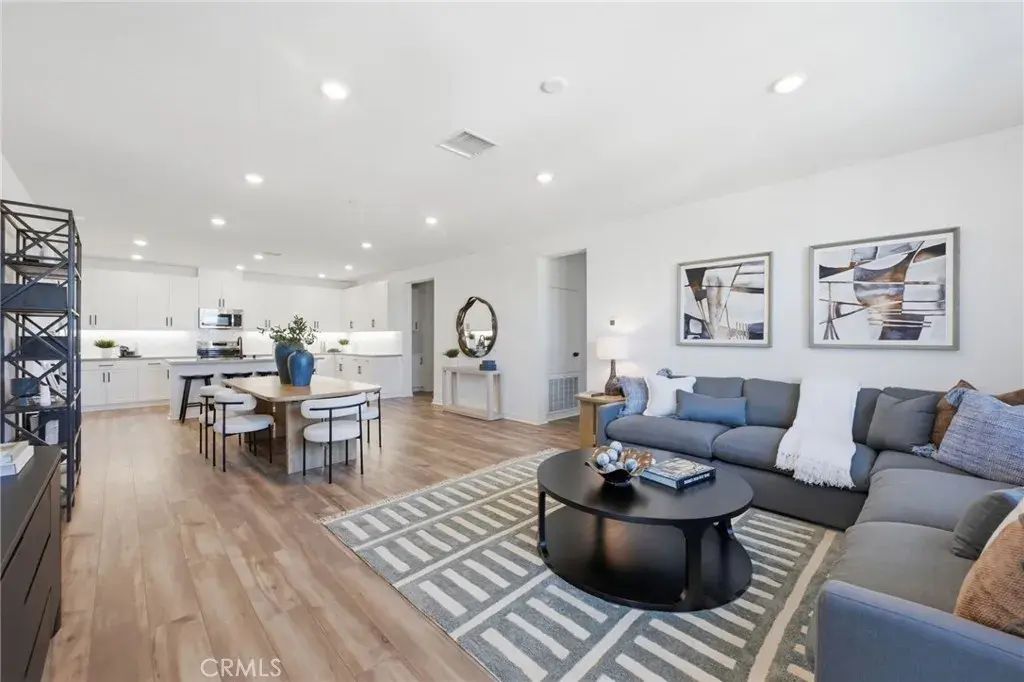 12903 Paradiso Dr 301, Eastvale