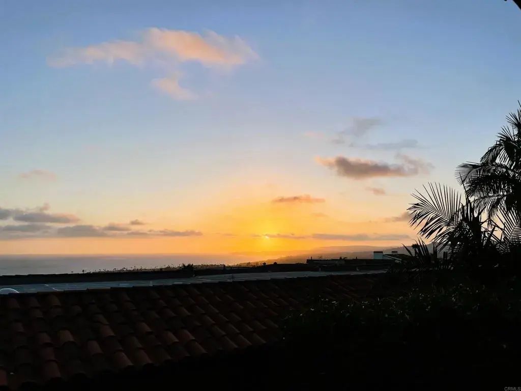 214 Via Robina 8, San Clemente
