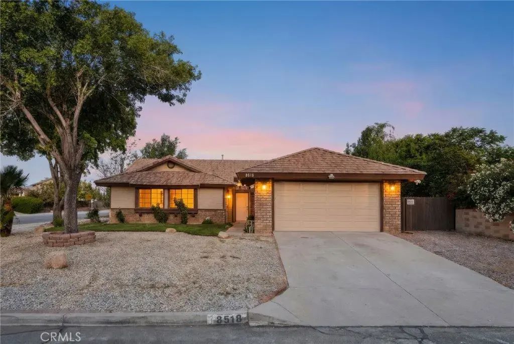 8518 Valley View, Hesperia