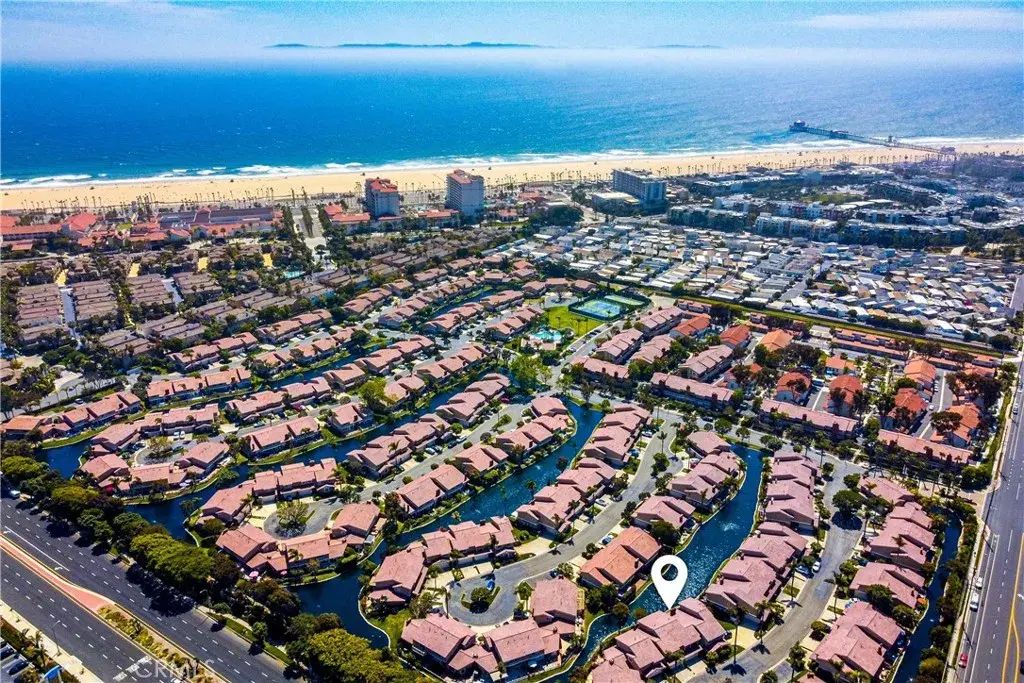 7946 Waterfall Circle, Huntington Beach
