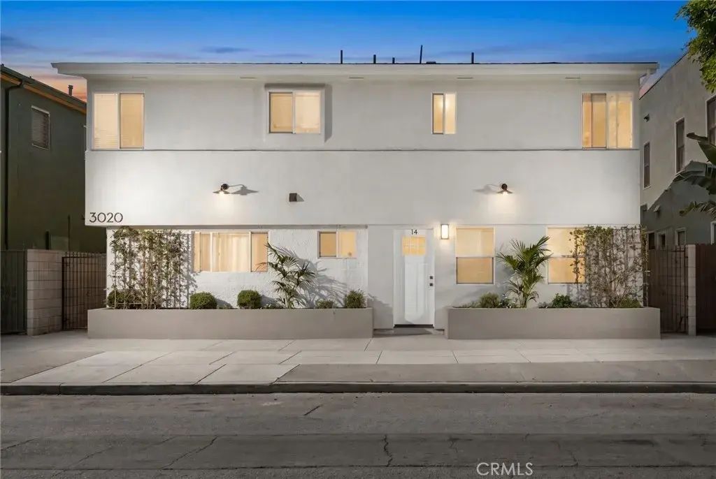 3020 E 3rd 12, Long Beach