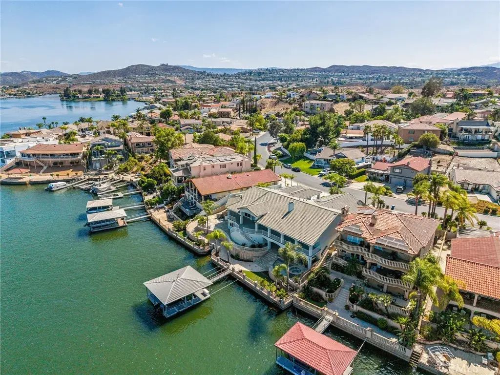 29702 Big Range, Canyon Lake