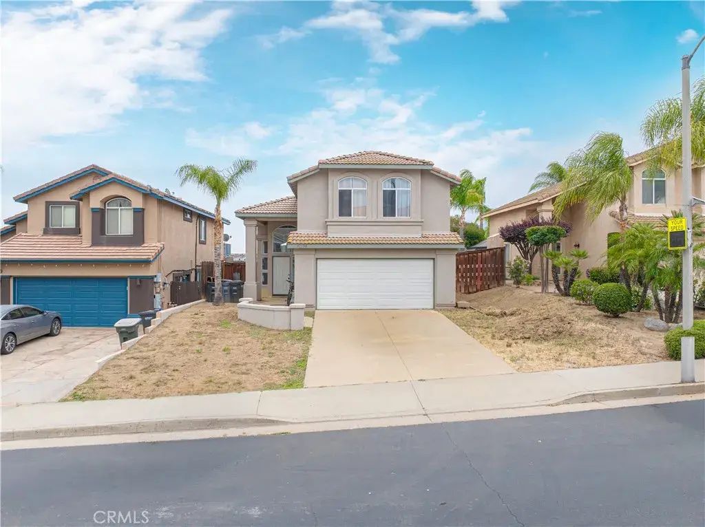 33130 Shoreline, Lake Elsinore