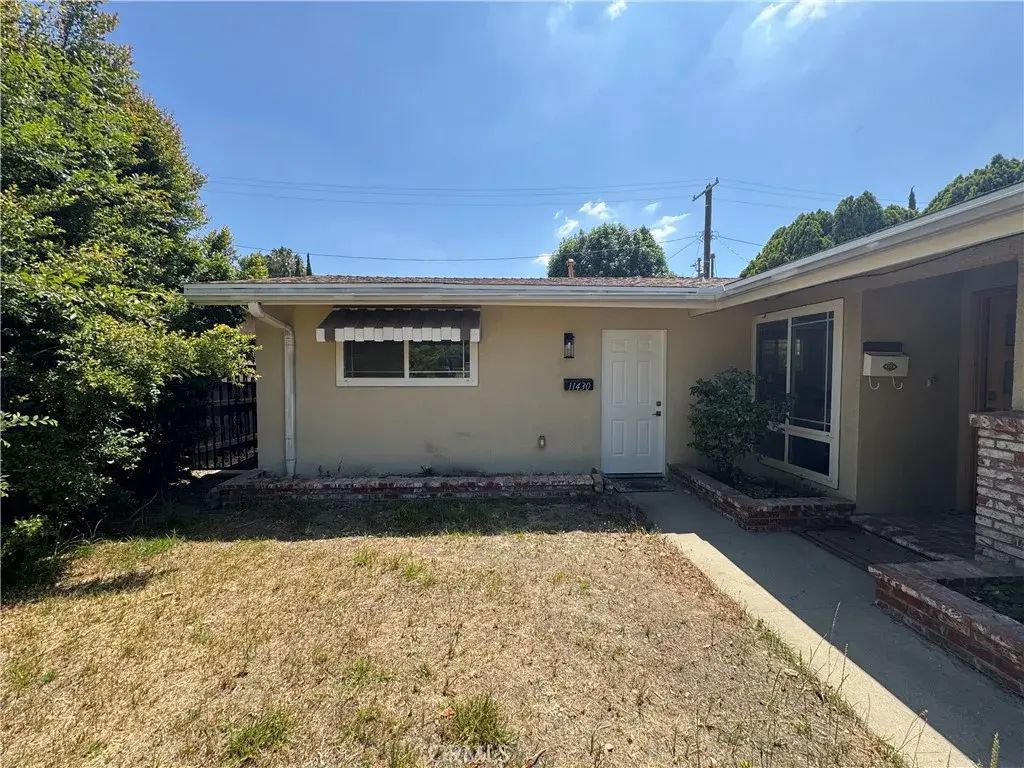 11430 Haskell Avenue, Granada Hills