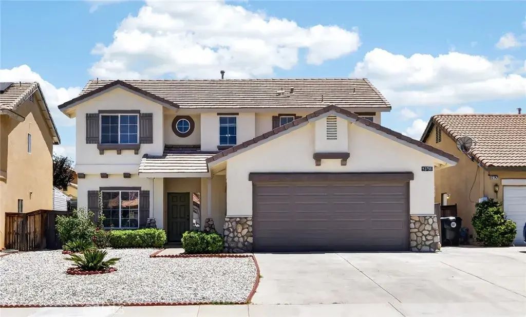 12755 Berrydale, Victorville