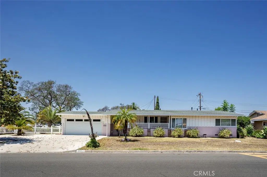 8851 La Grand Avenue, Garden Grove