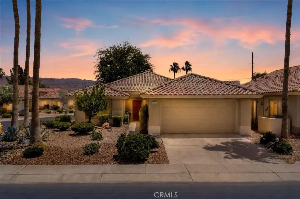38742 Burgundy Lane, Palm Desert