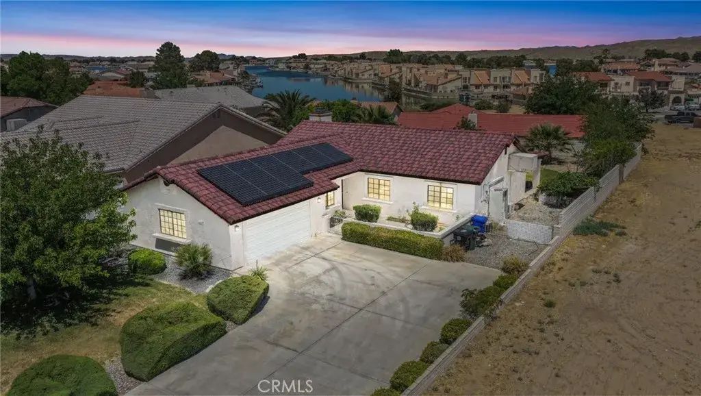 27211 Silver Lakes Parkway, Helendale