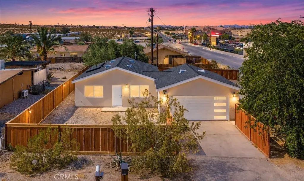 71690 Juanita, 29 Palms