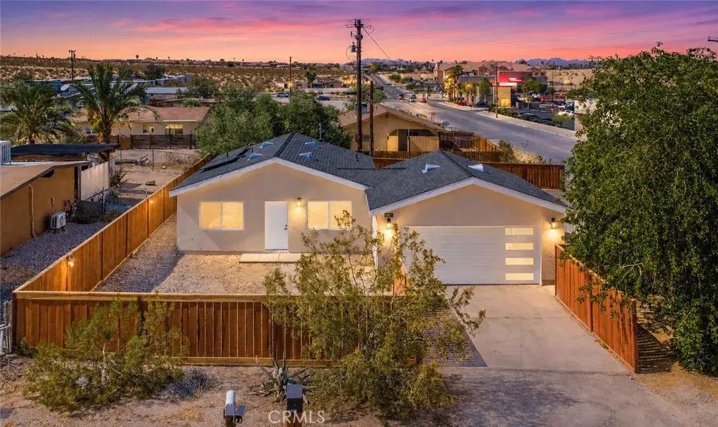 71690 Juanita, 29 Palms