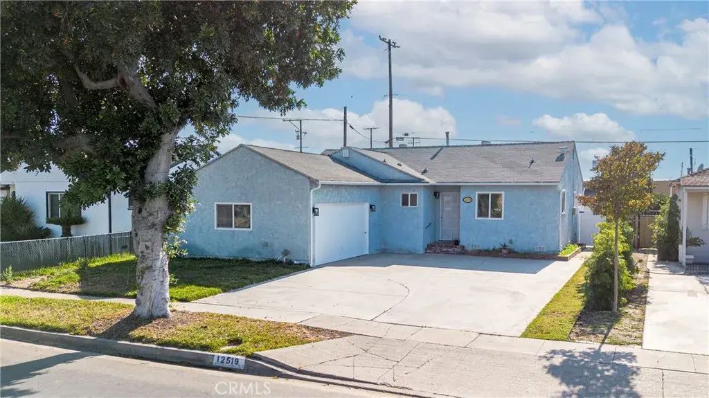 12519 Roseton, Norwalk