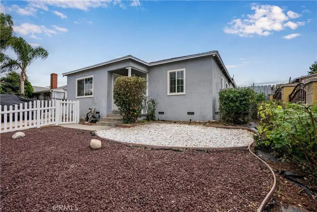 8134 Burnet, Panorama City