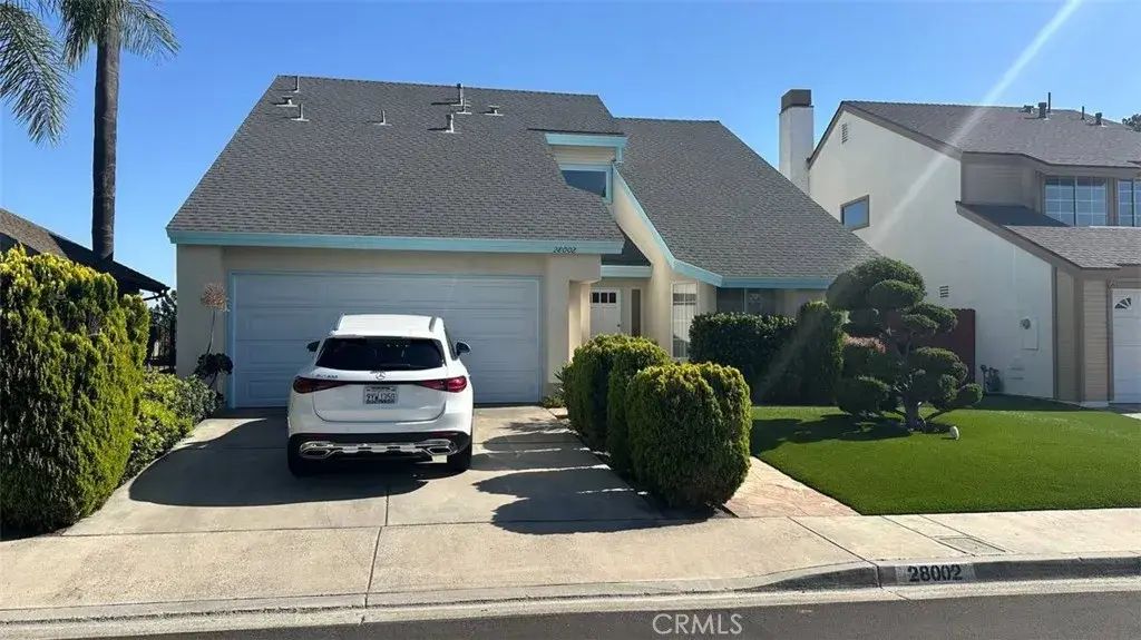 28002 Virginia, Mission Viejo